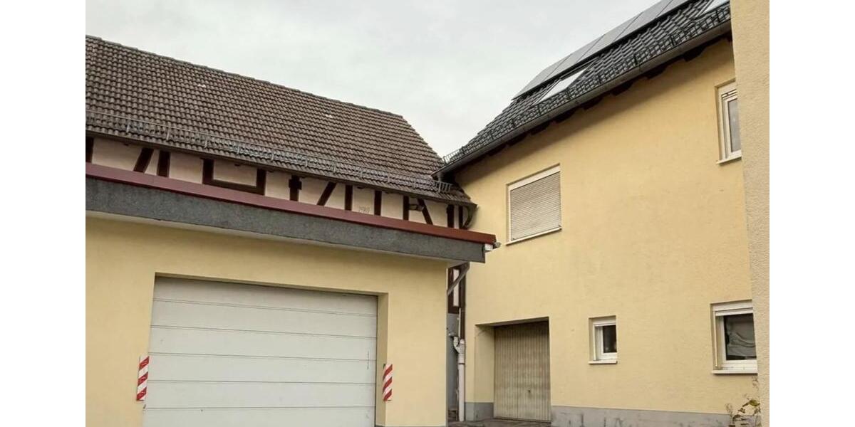 Einfamilienhaus Gladenbach - 7 Zimmer, 227 m&sup2;, 449.000&euro; | Angebot:26070836