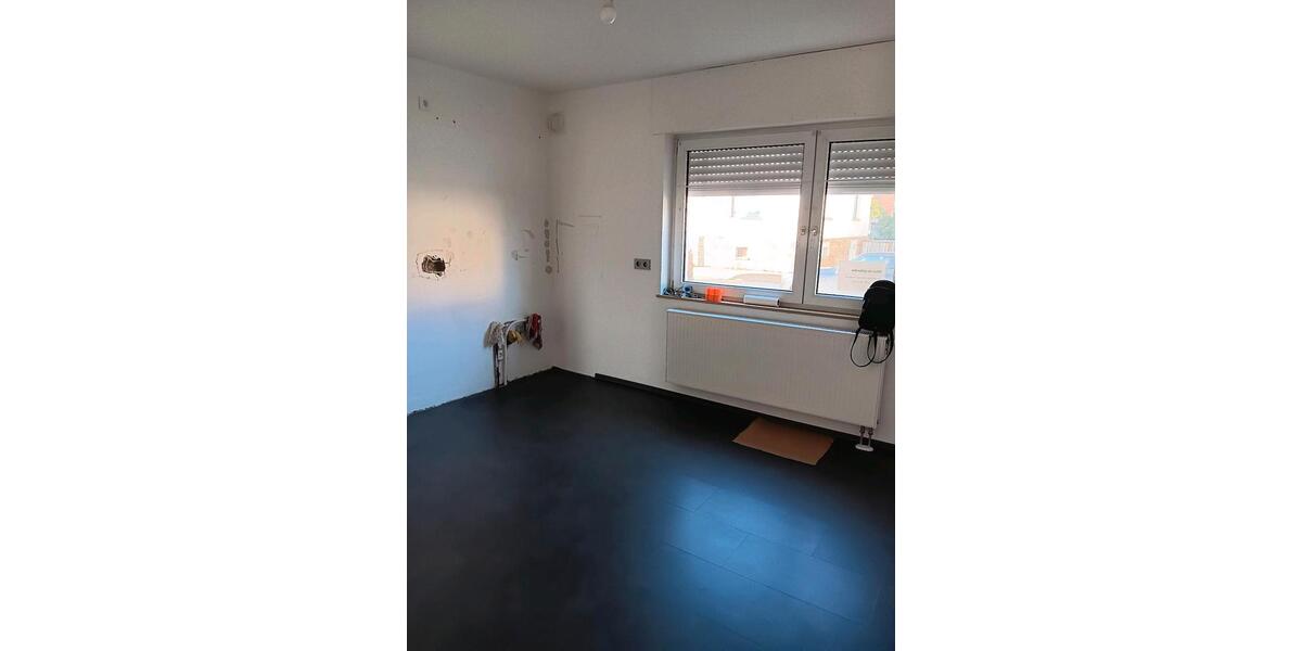 Einfamilienhaus Hüttenberg - 4 Zimmer, 140 m&sup2;, 400.000&euro; | Angebot:25640332