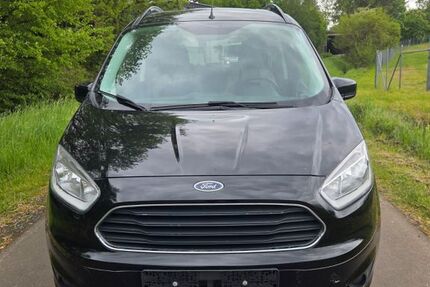 Ford Tourneo Connect 157.705 km 7.200 &euro; Grünberg 35305