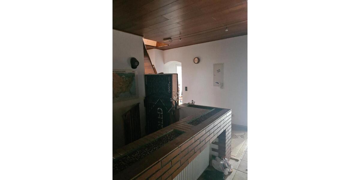 Bauernhaus, Landhaus Ehringshausen - 14 Zimmer, 380 m&sup2;, 565.000&euro; | Angebot:25770201