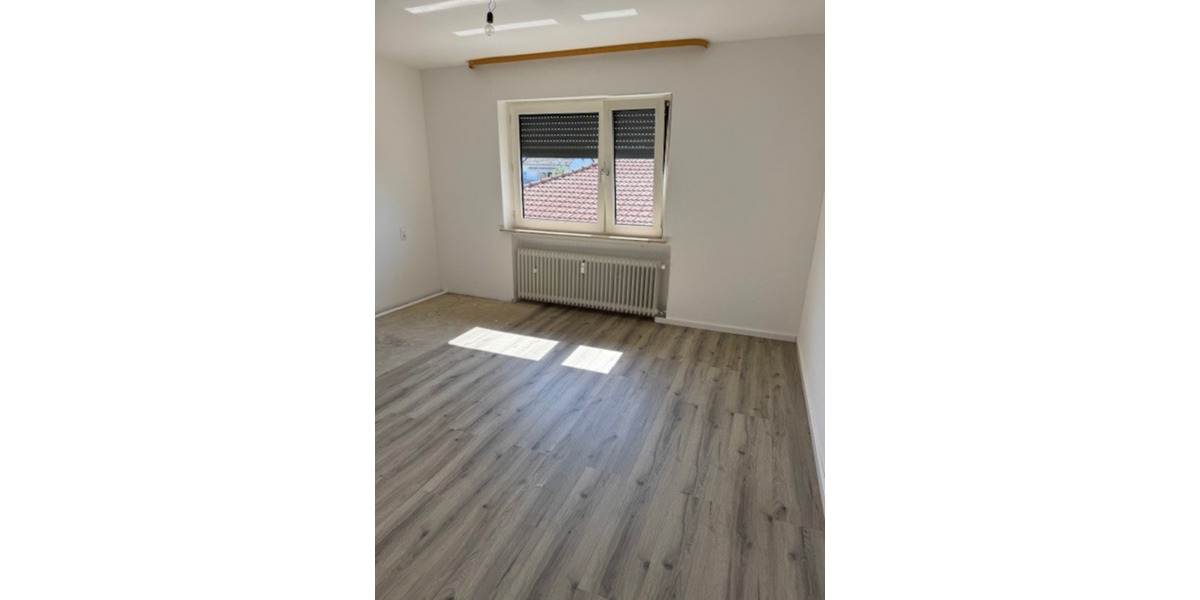 Etagenwohnung Echzell - 4 Zimmer, 990&euro; | Angebot:22039174