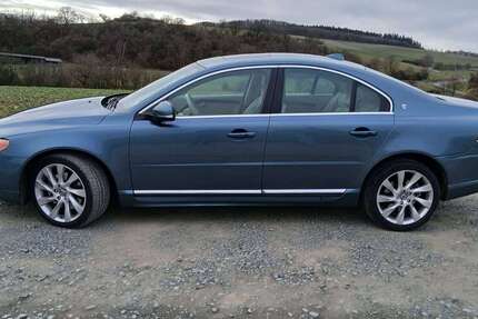 Volvo S80 128.000 km 14.200 &euro; Usingen, Stadt 61250