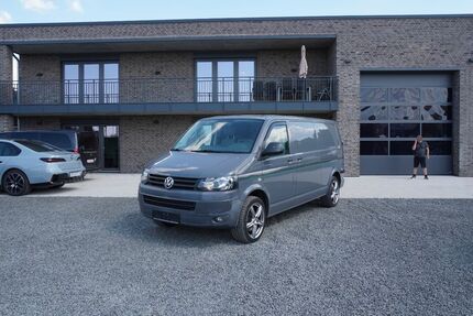 VW T5 Transporter 193.600 km 11.500 &euro; Mücke 35325
