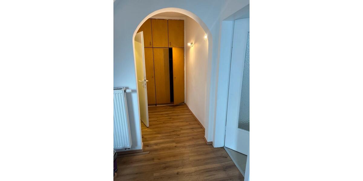 Einfamilienhaus Pohlheim - 3.5 Zimmer, 117 m&sup2;, 1.400&euro; | Angebot:25959822