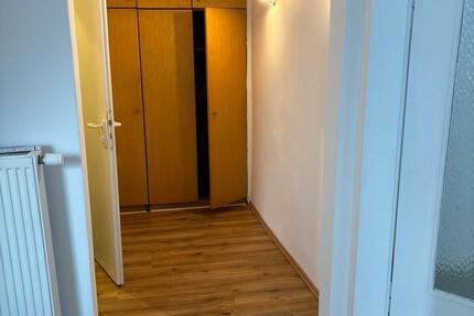 Haus Pohlheim - 3.5 Zimmer, 117 m&sup2;, 1.400&euro; | Angebot:25959822