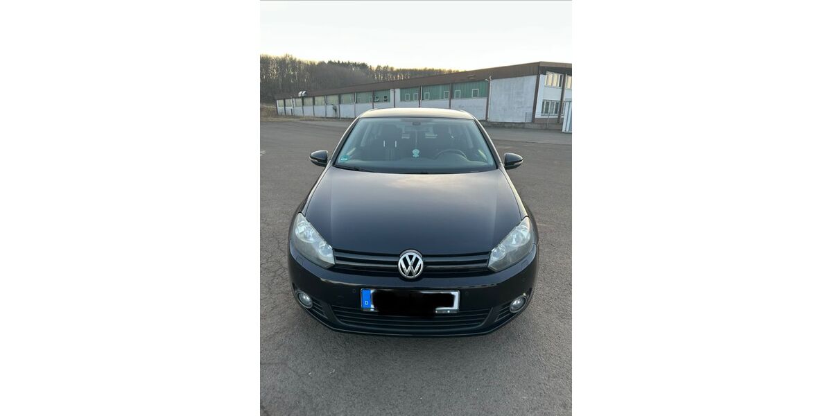 VW Golf 128.000 km 5.100 &euro; Grünberg 35305