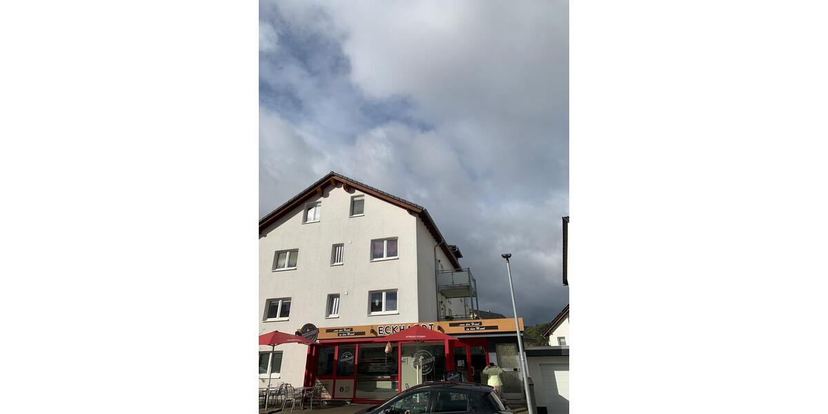 Etagenwohnung Marburg Cappel - 3 Zimmer, 71 m&sup2;, 1.000&euro; | Angebot:25934570