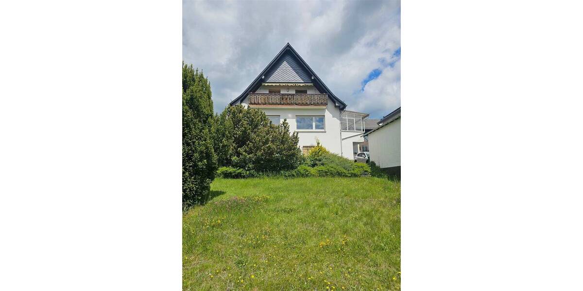 Mehrfamilienhaus, Wohnhaus Bad Endbach - 7 Zimmer, 160 m&sup2;, 269.000&euro; | Angebot:26702901