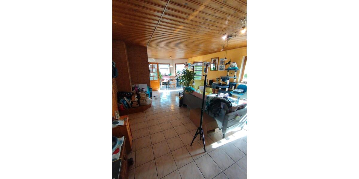 Einfamilienhaus Lohra - 8 Zimmer, 255 m&sup2;, 439.000&euro; | Angebot:26090919