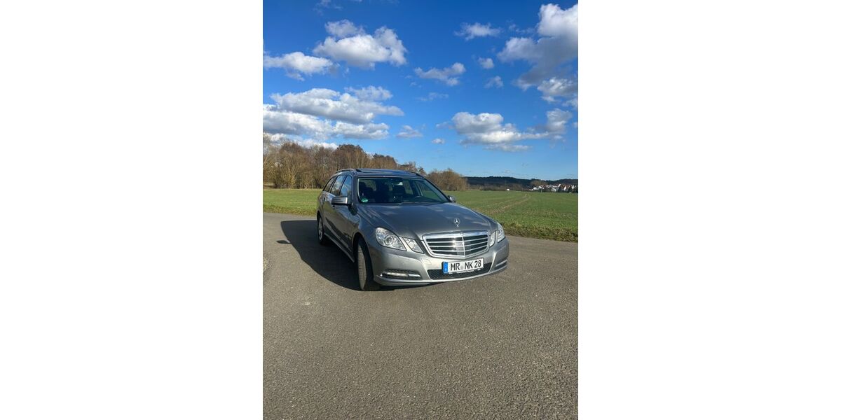 Mercedes-Benz E 250 213.000 km 7.900 &euro; Fronhausen 35112