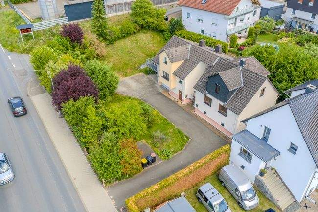 Einfamilienhaus Solms Oberndorf - 7 Zimmer, 224 m&sup2;, 400.000&euro; | Angebot:25662020