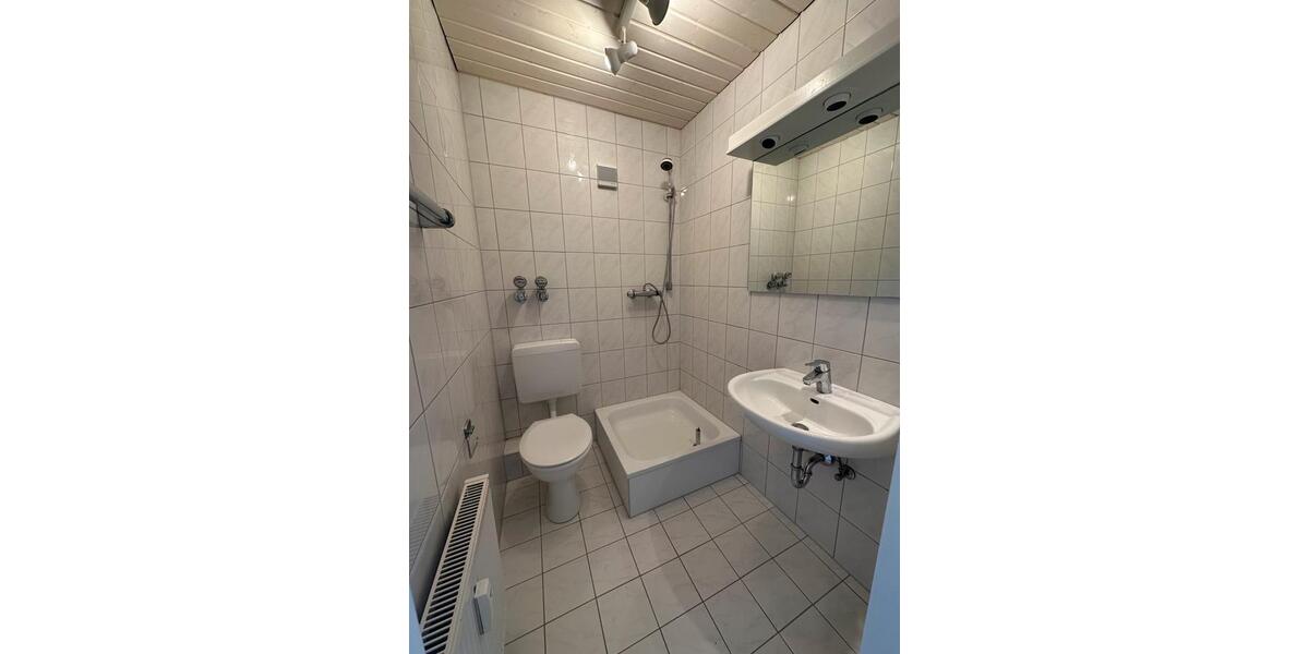 Etagenwohnung Marburg - 1 Zimmer, 34 m&sup2;, 640&euro; | Angebot:25866668