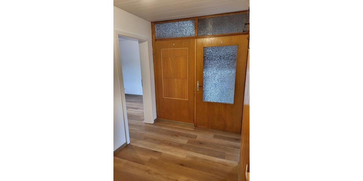 Erdgeschoßwohnung Pohlheim - 3 Zimmer, 74 m&sup2;, 800&euro; | Angebot:25354707