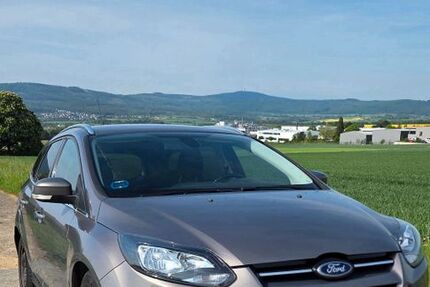 Ford Focus 186.000 km 3.690 &euro; Usingen 61250