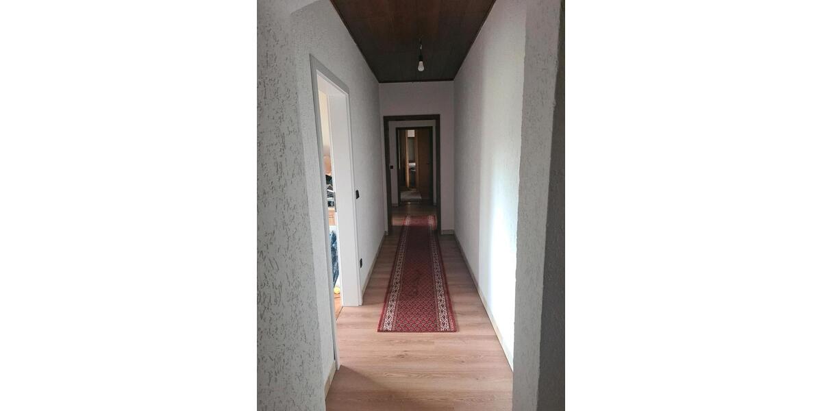 Bauernhaus, Landhaus Ehringshausen - 14 Zimmer, 380 m&sup2;, 565.000&euro; | Angebot:25770201