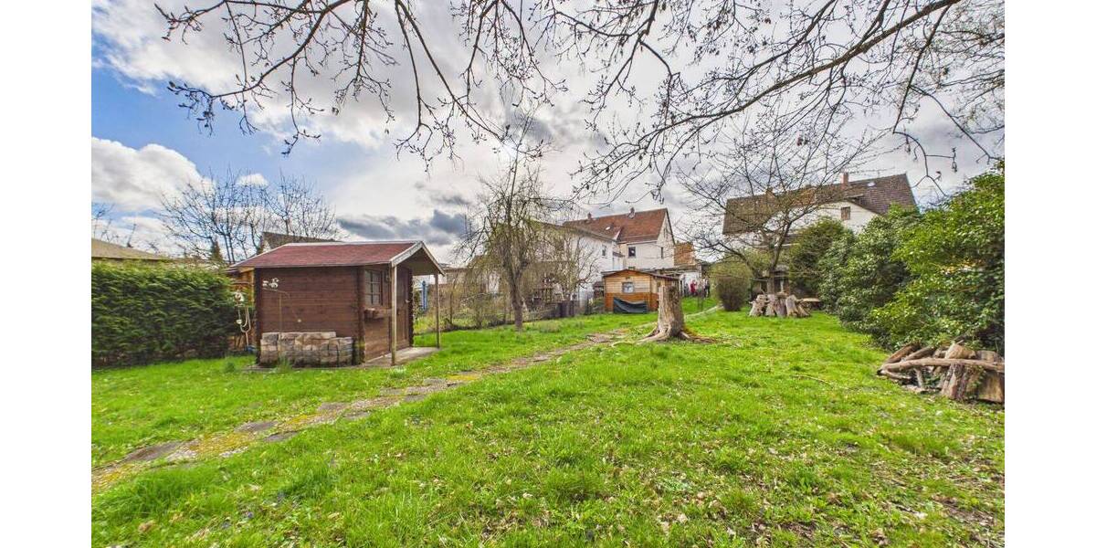 Doppelhaushälfte Gießen Kleinlinden - 7 Zimmer, 181 m&sup2;, 350.000&euro; | Angebot:26119405