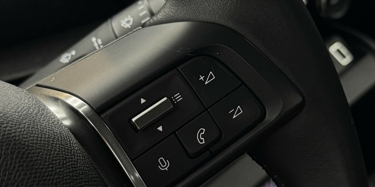 Citroen C4 e- 136 Feel 50KWh SHZ Batteriezertifikat 39.100 km 15.220 &euro; Lich 35423