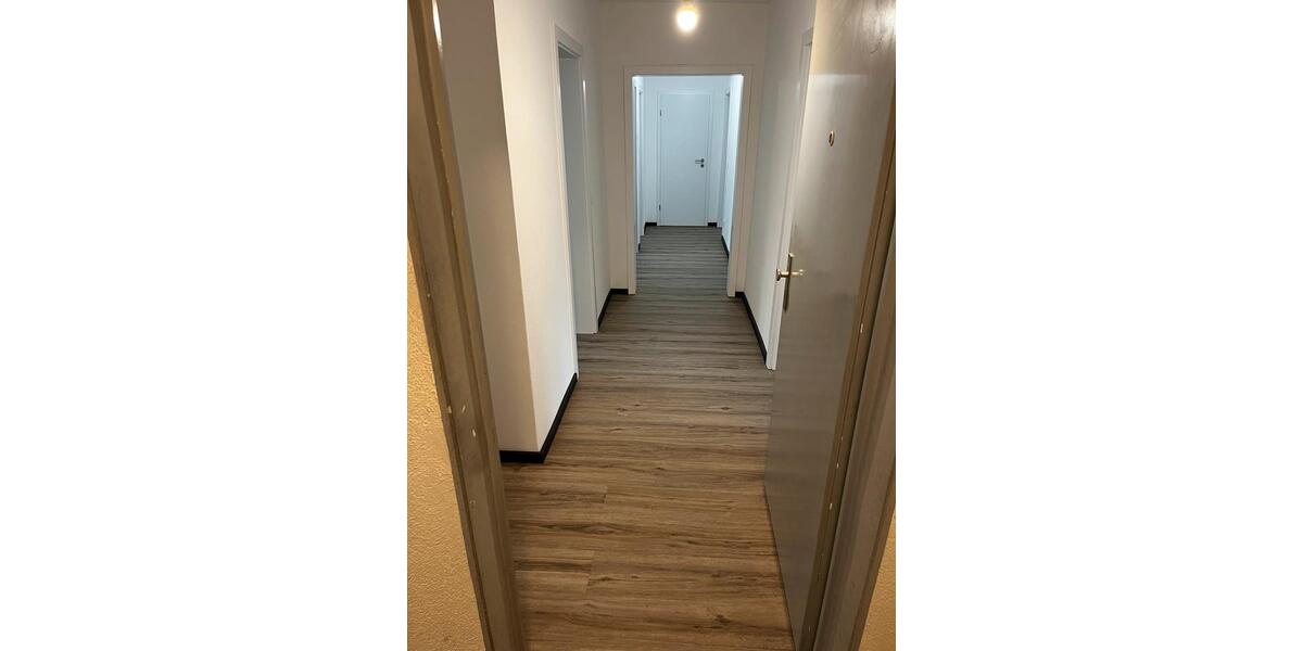 Etagenwohnung Marburg Biegenviertel - 4 Zimmer, 90 m&sup2;, 1.350&euro; | Angebot:26534387