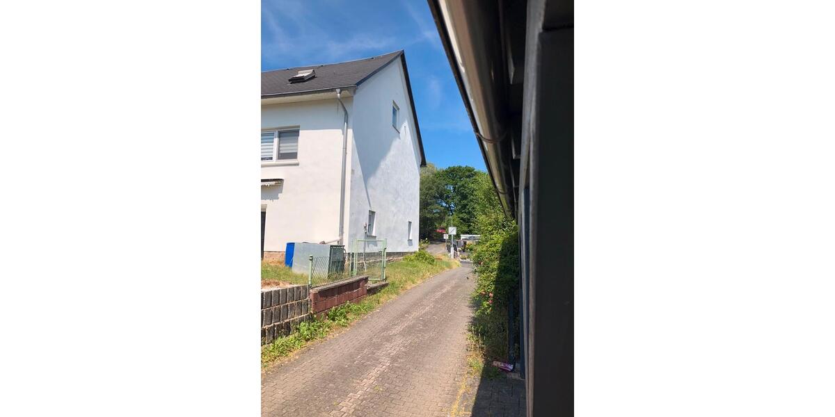 Einfamilienhaus Herborn - 8 Zimmer, 170 m&sup2;, 179.000&euro; | Angebot:26957584