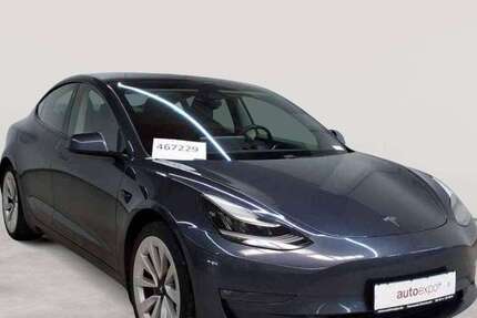 Tesla Model 3 124.682 km 21.990 &euro; Fernwald-Steinbach 35463