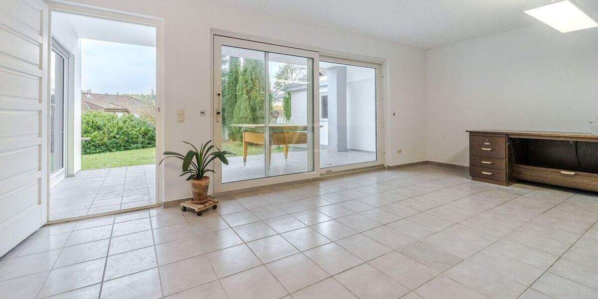 Einfamilienhaus Usingen - 7 Zimmer, 209 m&sup2;, 640.000&euro; | Angebot:25695536