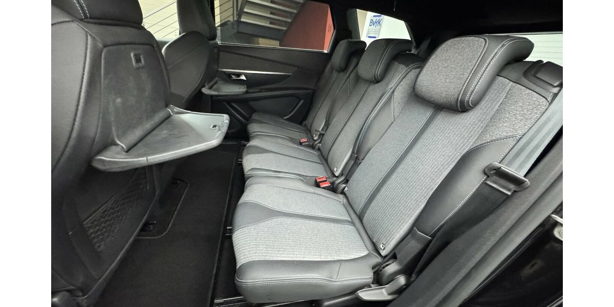 Peugeot 5008 Blue HDI 130 Allure Pack 1.Hand Carplay 52.400 km 22.320 &euro; Lich 35423