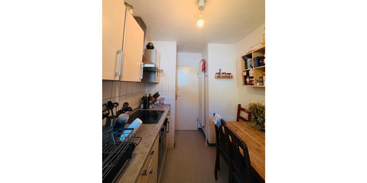 Etagenwohnung Marburg Biegenviertel - 4 Zimmer, 10 m&sup2;, 215&euro; | Angebot:26400047