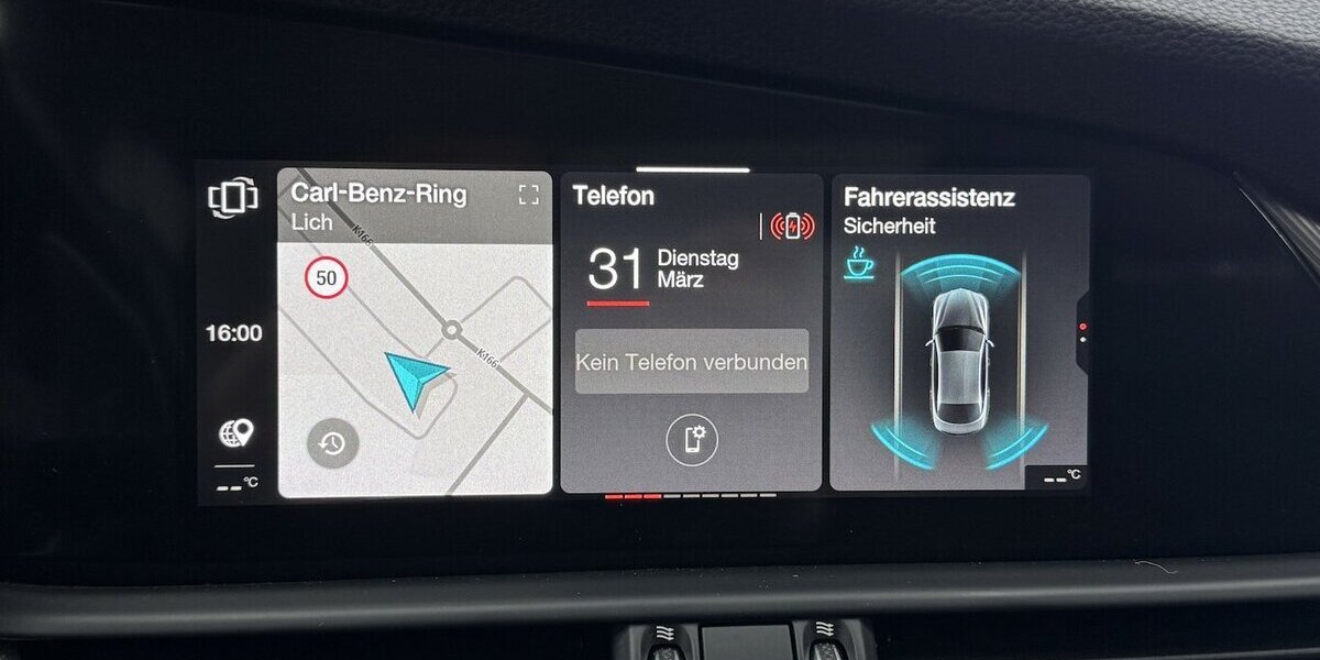 Alfa Romeo Giulia 2.0 Veloce Q4 Turbo Panoramadach Xenon 43.300 km 32.540 &euro; Lich 35423