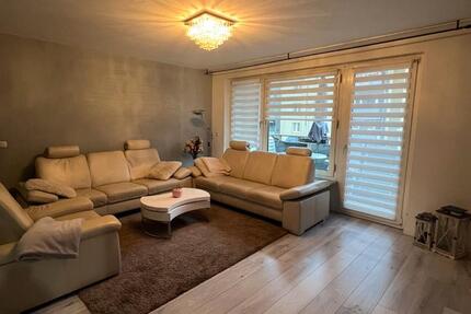 Wohnung Butzbach - 3 Zimmer, 84 m&sup2;, 790&euro; | Angebot:25977128