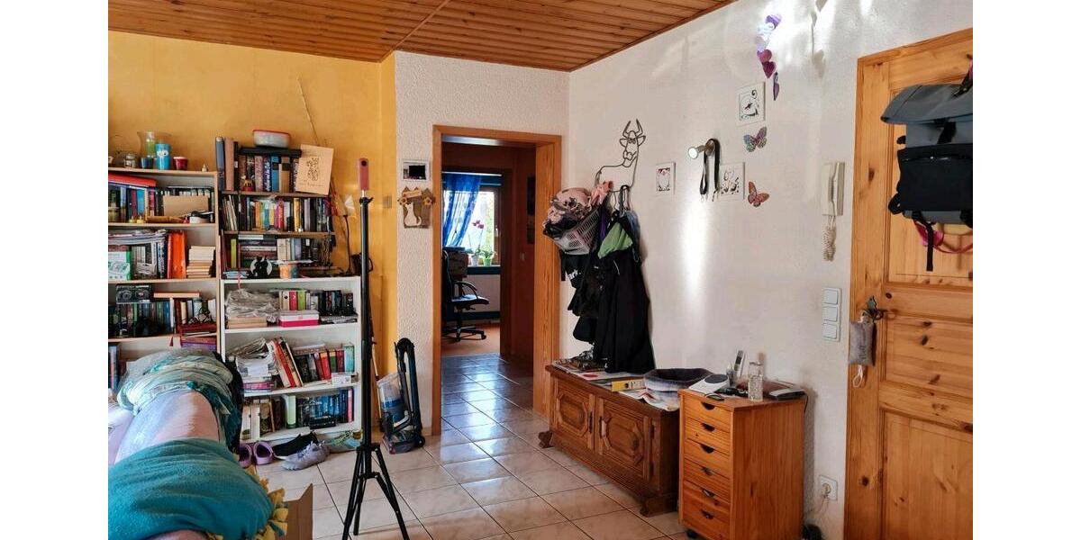 Einfamilienhaus Lohra - 8 Zimmer, 255 m&sup2;, 439.000&euro; | Angebot:26090919