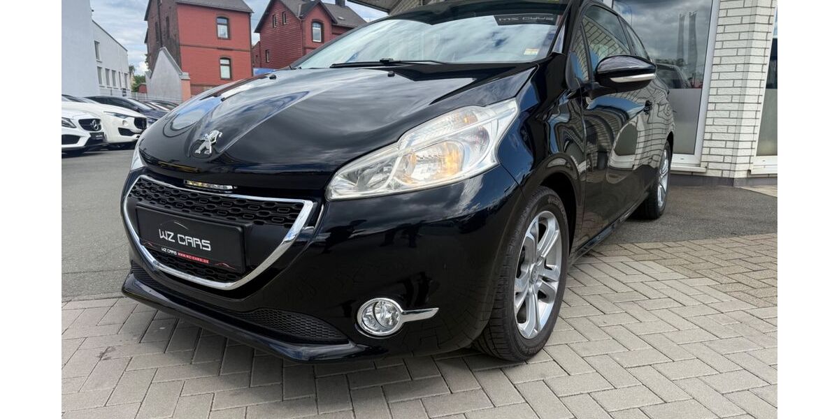Peugeot 208 131.670 km 5.999 &euro; Wetzlar 35576