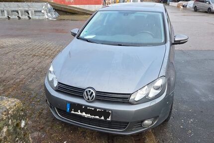 VW Golf 175.000 km 6.750 &euro; Gießen 35390
