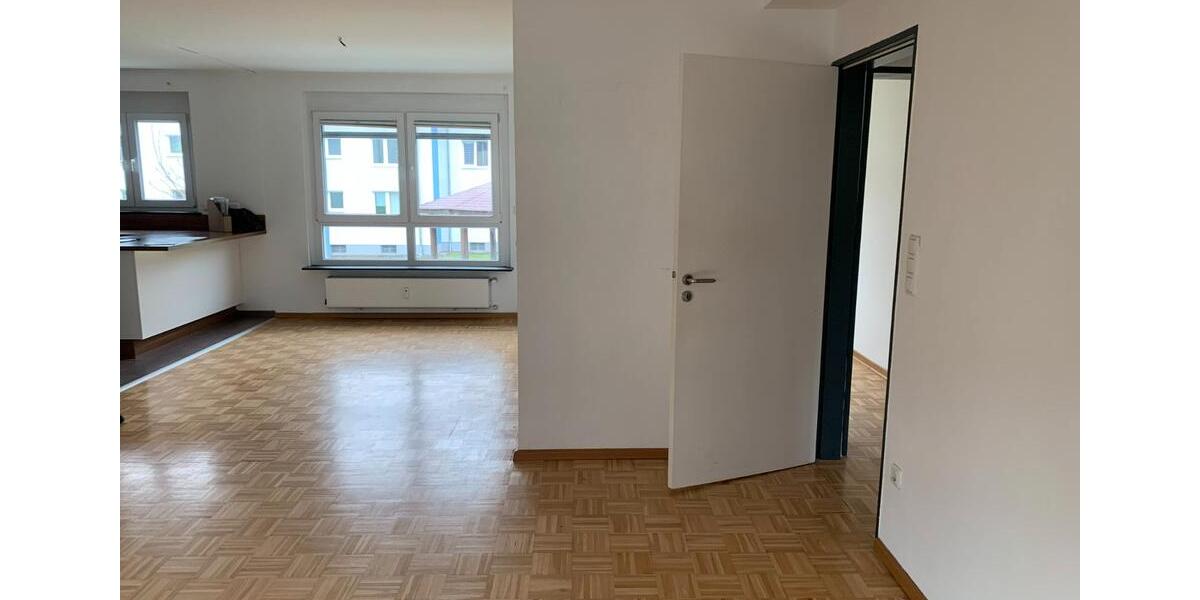 Erdgeschoßwohnung Gießen Allendorf - 5 Zimmer, 110 m&sup2;, 1.200&euro; | Angebot:26598390