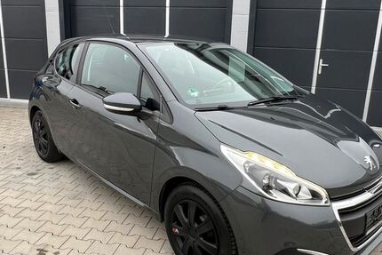 Peugeot 208 131.900 km 3.999 &euro; Wetzlar 35576
