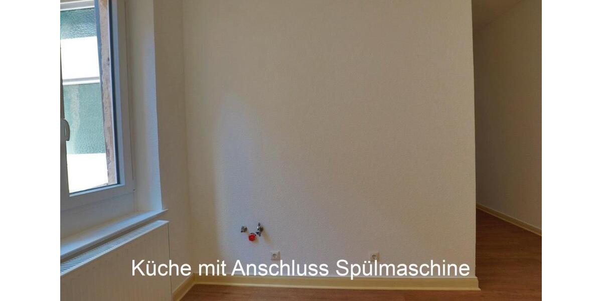 Dachgeschoßwohnung Marburg - 3 Zimmer, 110 m&sup2;, 510&euro; | Angebot:25876453