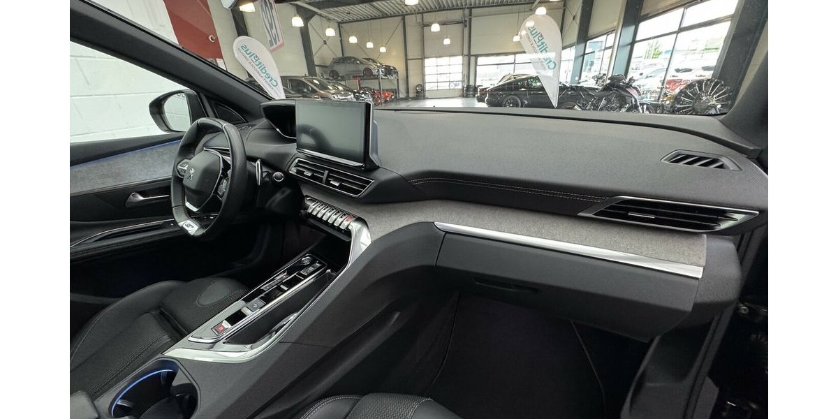 Peugeot 3008 GT 130 Puretech EAT8 1.Hand AHK 49.200 km 22.220 &euro; Lich 35423