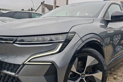 Renault Megane 88.921 km 16.660 &euro; Wölfersheim 61200