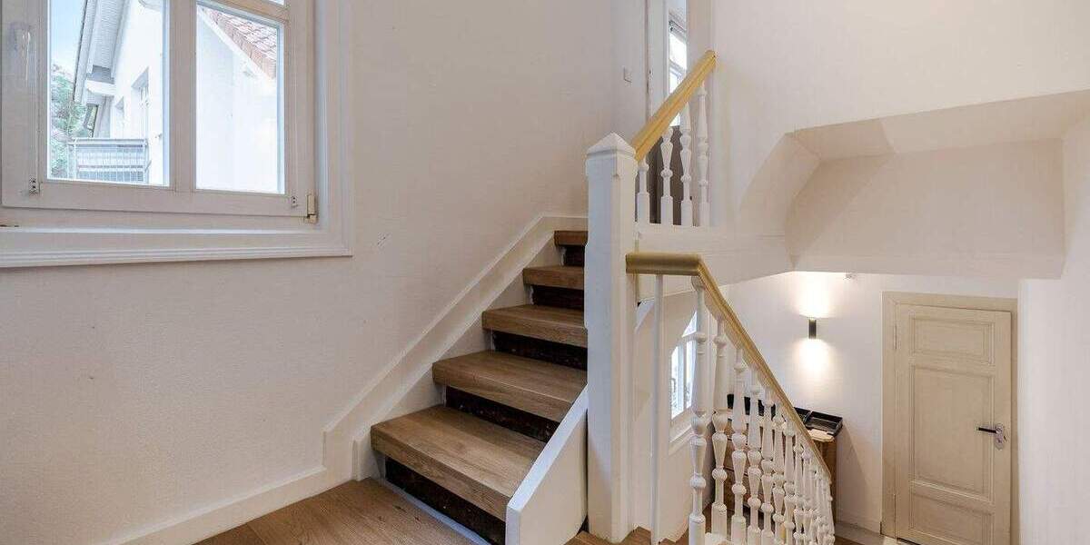 Mehrfamilienhaus, Wohnhaus Usingen - 7 Zimmer, 165 m&sup2;, 698.500&euro; | Angebot:25742957