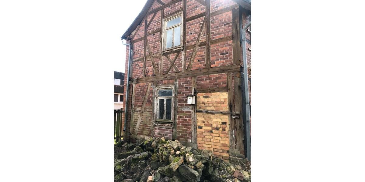 Einfamilienhaus Fronhausen - 79.000&euro; | Angebot:26057634