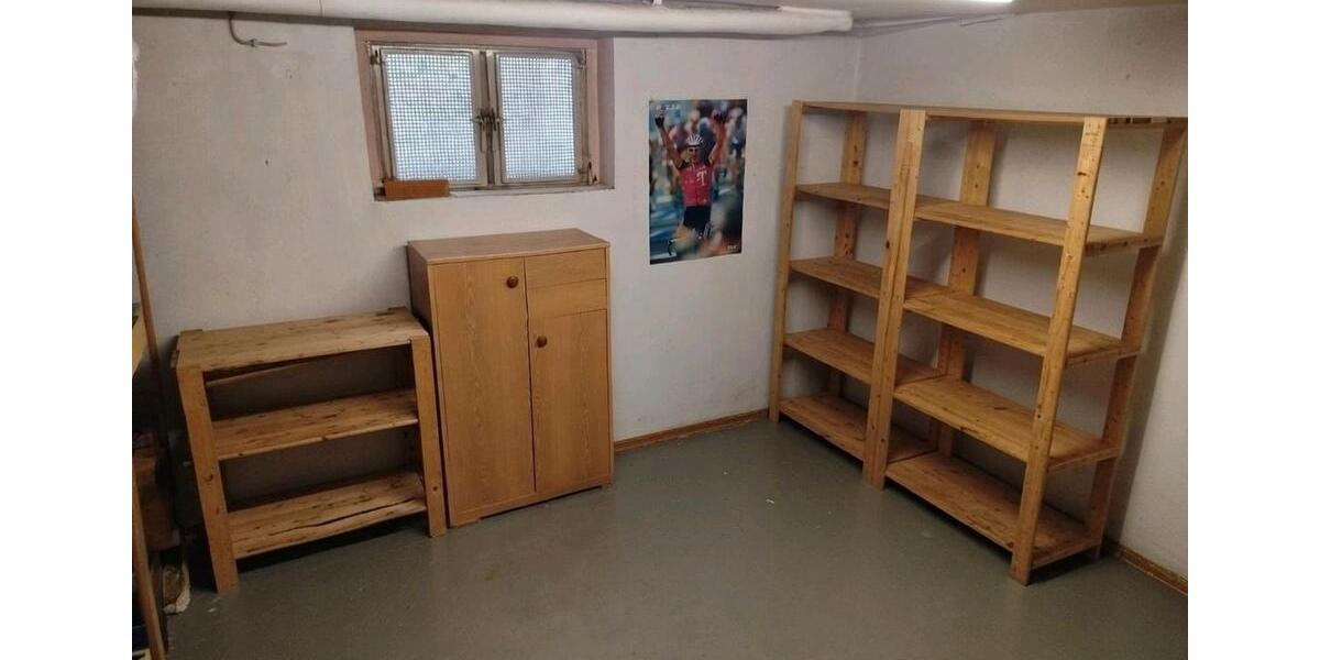 Dachgeschoßwohnung Marburg Cappel - 4 Zimmer, 75 m&sup2;, 225.000&euro; | Angebot:26502333