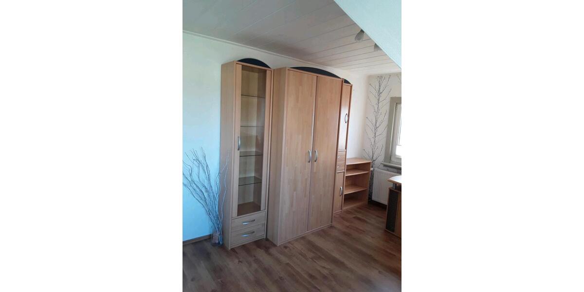 Dachgeschoßwohnung Marburg - 2 Zimmer, 70 m&sup2;, 750&euro; | Angebot:25367374