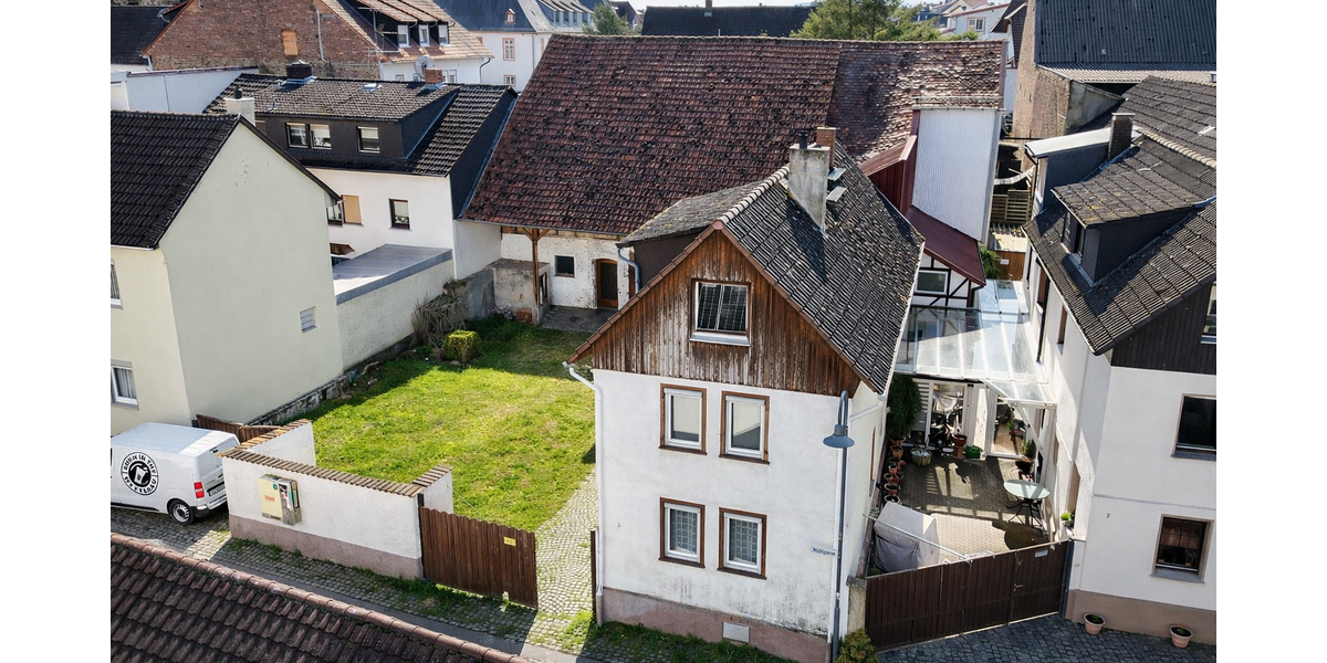 Einfamilienhaus butzbach - 6 Zimmer, 124 m&sup2;, 280.000&euro; | Angebot:25931587