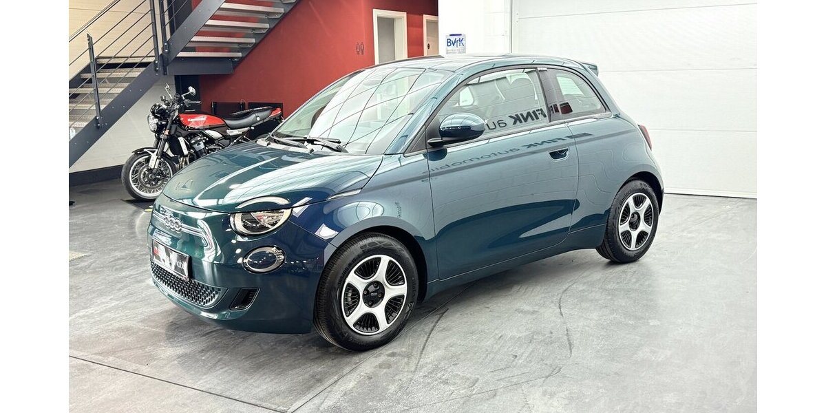 Fiat 500e Action 1. Hand Carplay 12.500 km 14.670 &euro; Lich 35423