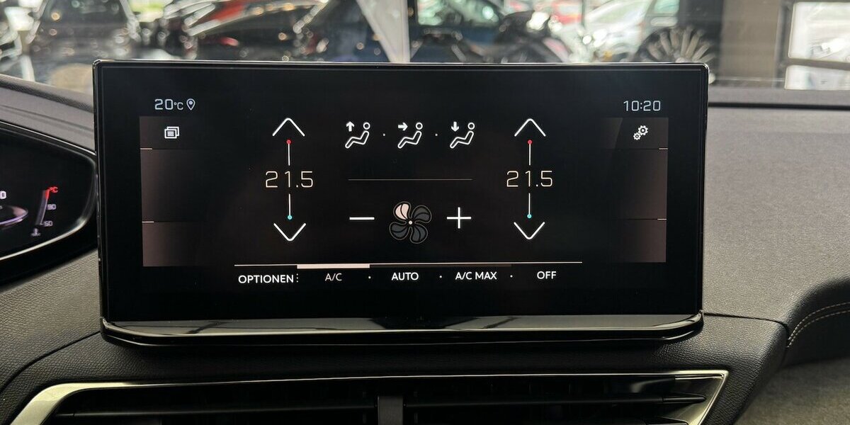 Peugeot 5008 GT 130 BlueHDi 1.Hand Panorama 7 Sitze 29.300 km 28.690 &euro; Lich 35423