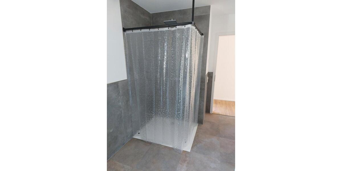 Etagenwohnung Leun - 2 Zimmer, 77 m&sup2;, 980&euro; | Angebot:25792446