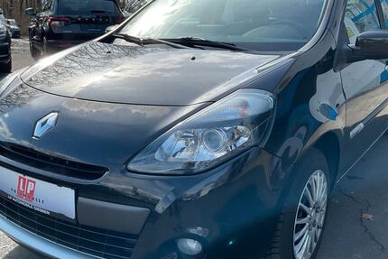 Renault Clio 157.795 km 1.990 &euro; Giessen 35394