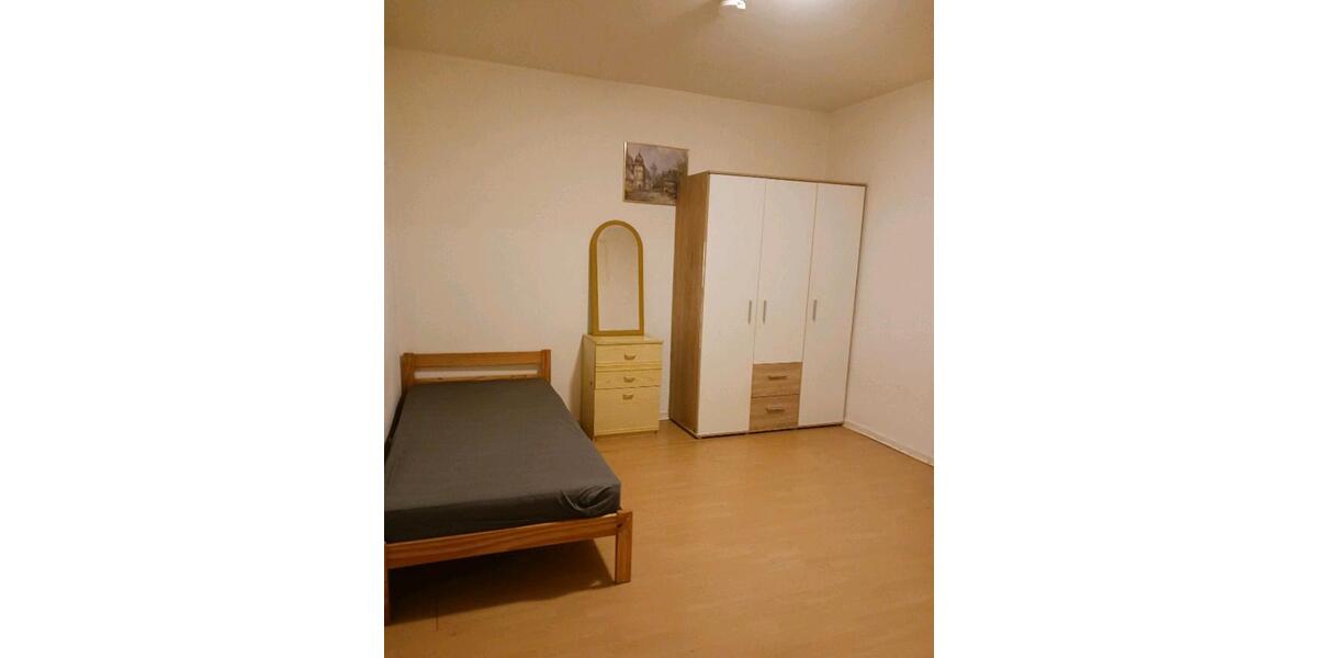 Etagenwohnung Gießen Wieseck - 1 Zimmer, 22 m&sup2;, 350&euro; | Angebot:26637485