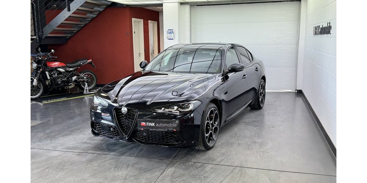 Alfa Romeo Giulia Competizione Q4 Turbo CarPlay Kamera 9.970 km 41.220 &euro; Lich 35423