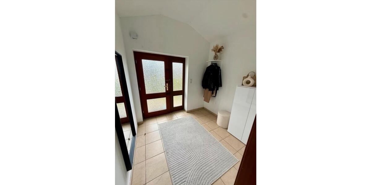 Mehrfamilienhaus, Wohnhaus Wetzlar Nauborn - 8 Zimmer, 219 m&sup2;, 550.000&euro; | Angebot:27056521