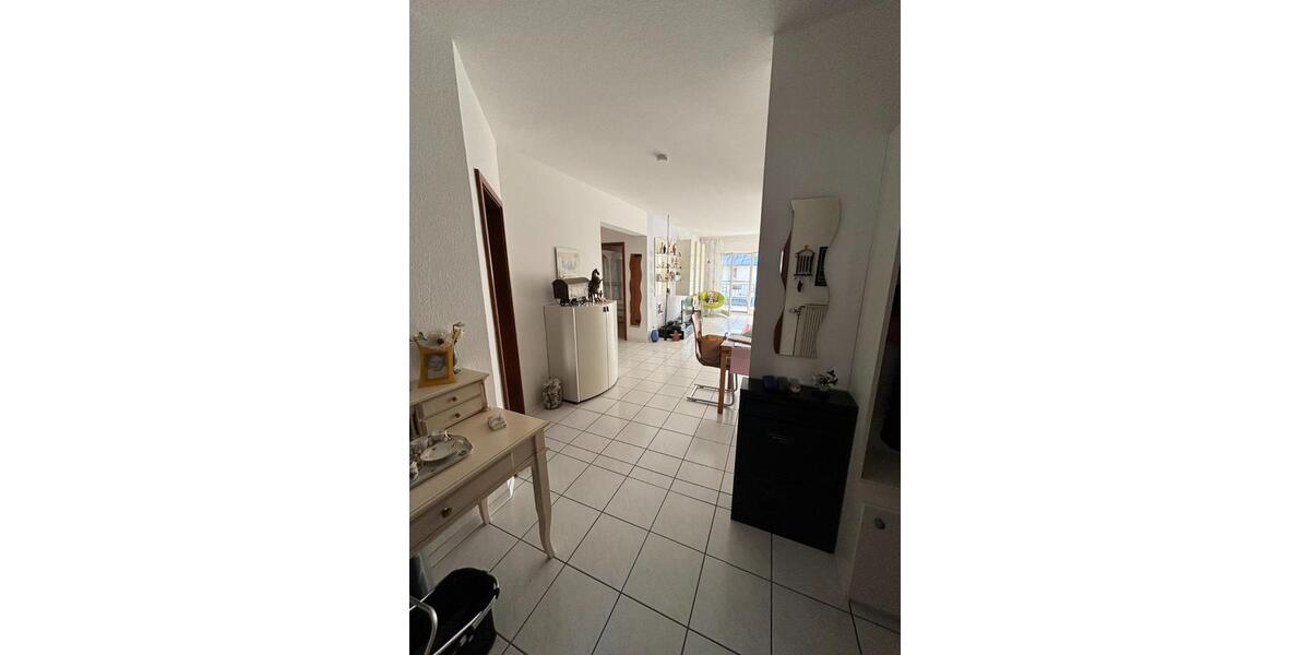 Etagenwohnung Wetzlar - 3 Zimmer, 92 m&sup2;, 920&euro; | Angebot:24874458